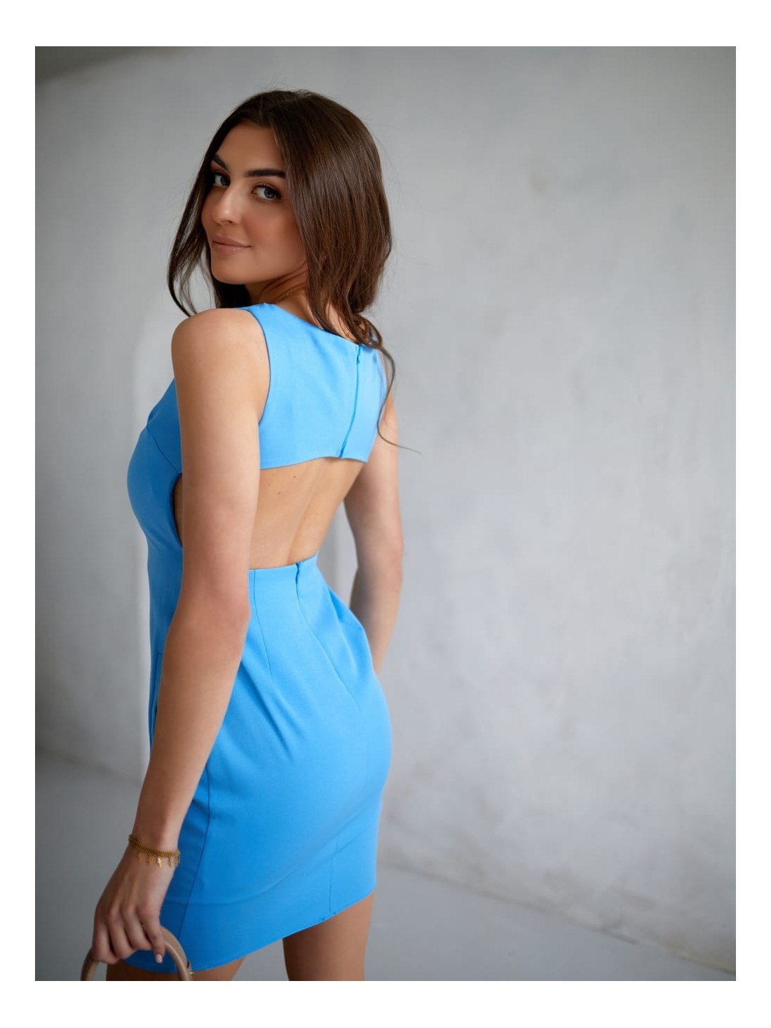 Glattes Kleid mit Ausschnitt auf der Rückseite, blau 110575 – Online-Shop – Boutique